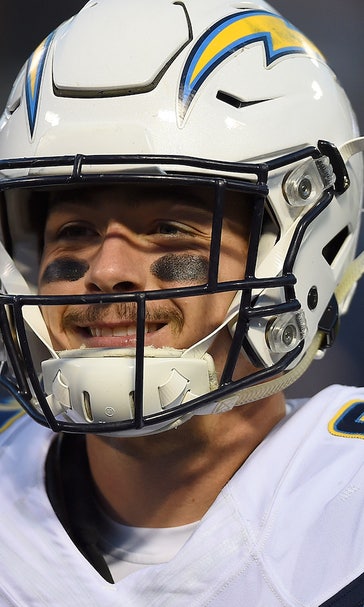 Danny Woodhead wrote a letter to his younger self, an ultimate NFL underdog